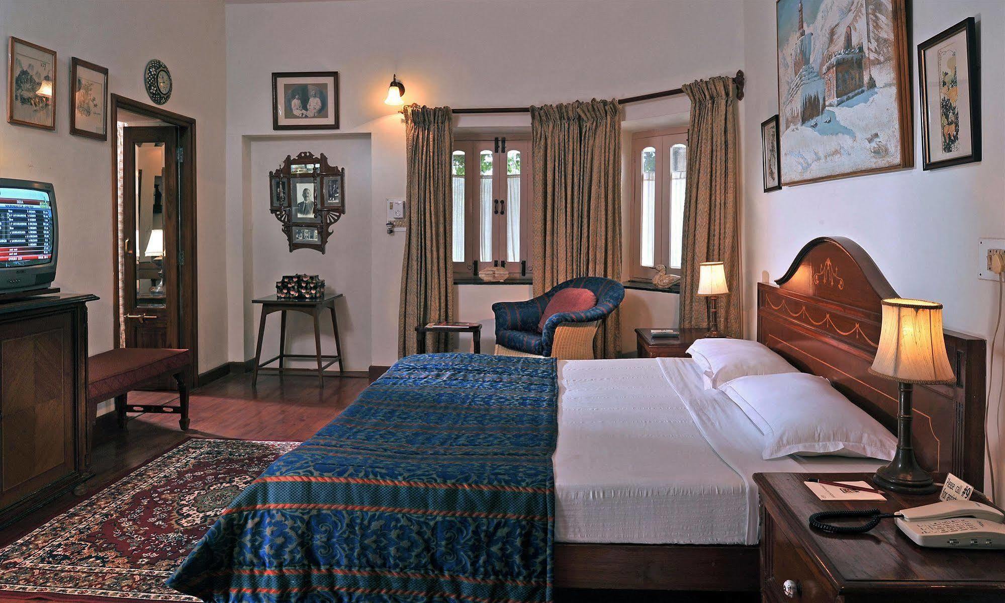 Welcomheritage Connaught House Ābu Eksteriør billede
